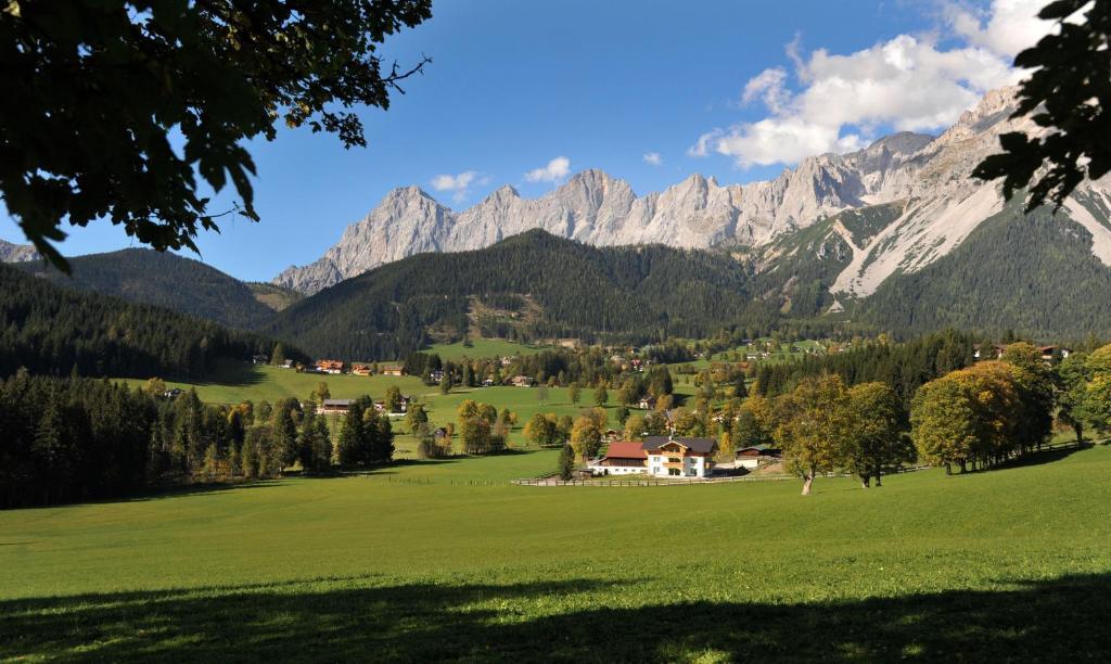 Luxus-Appartements Fosensteiner Ramsau am Dachstein Exterior photo